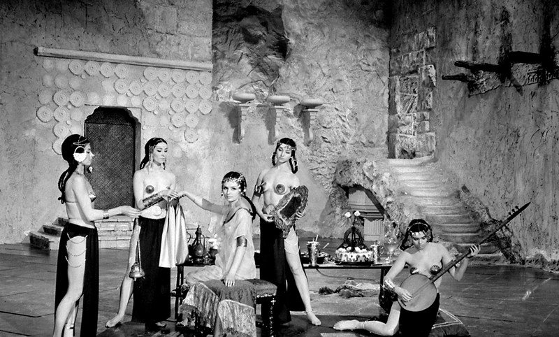 Kadr z filmu "Rękopis znaleziony w Saragossie" w reżyserii Wojciecha Jerzego Hasa, 1964, fot. Polfilm/East News